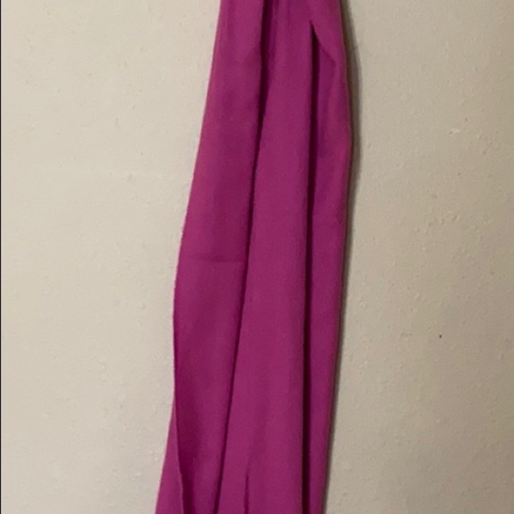 - New scarf - Picture 5 of 6